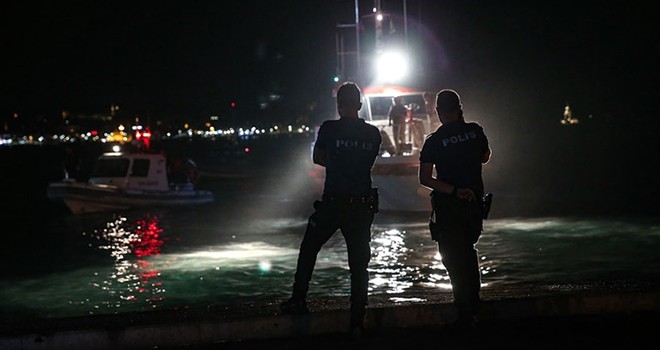 Beşiktaş’ta denize giren 2 kişiden biri boğuldu