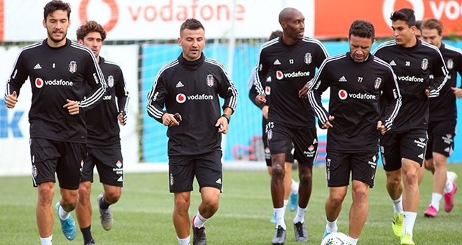 Kartal turnuva maçı yaptı