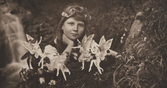 Sahte fotoğraflar değerinden 10 kat fazla sattı