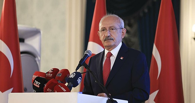 Kılıçdaroğlu: Cumhuriyetimizi demokrasi ile taçlandıracağız