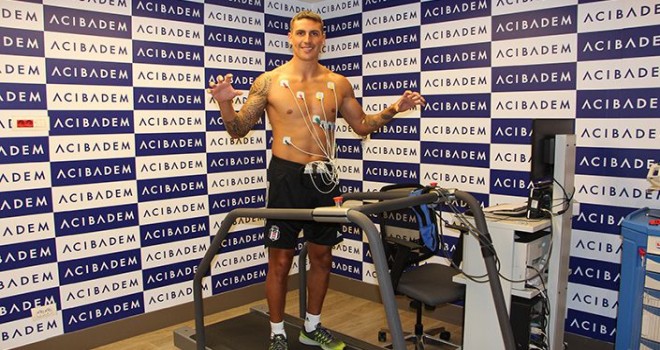 Futbol takımının sağlık kontrolleri devam ediyor