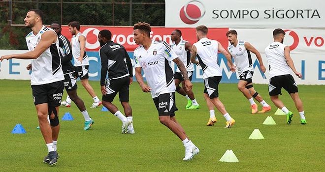 Hazırlıklar sürüyor