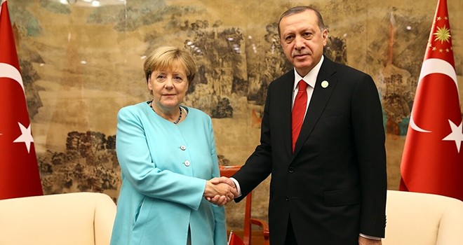 Cumhurbaşkanı Erdoğan ile Merkel görüştü