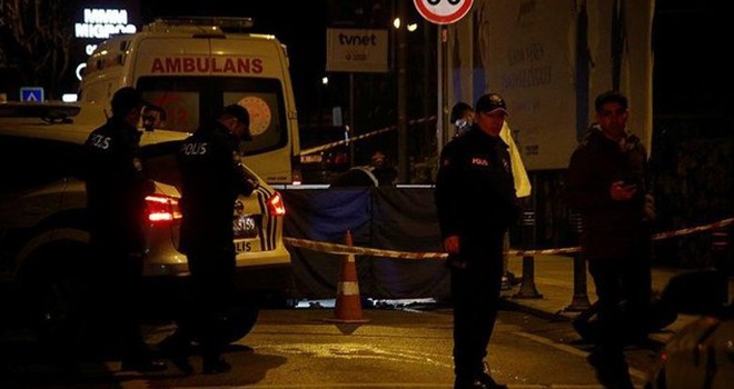 Lise öğrencisi viyadükten atladı!