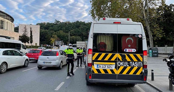 Okul servisleri denetlendi, öğrenciler bilgilendirildi