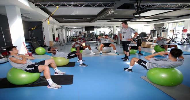 Hazırlık sürüyor