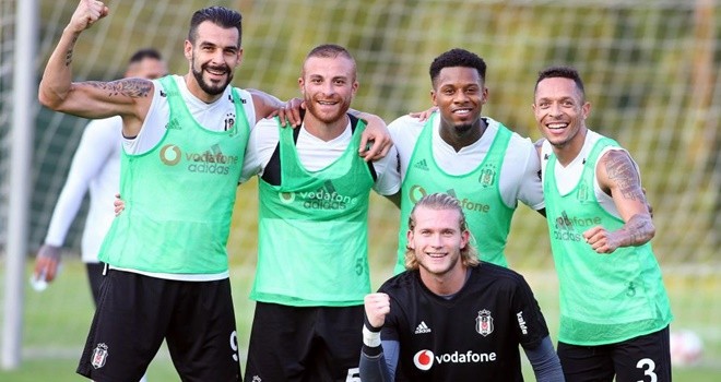 Beşiktaş, sabah-akşam çalışıyor