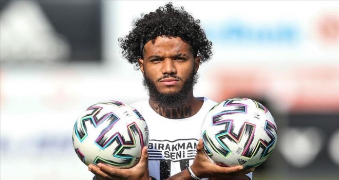 Beşiktaş'ın Rosier ısrarı