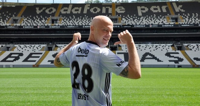 Beşiktaş’ın eski yıldızı geri döndü