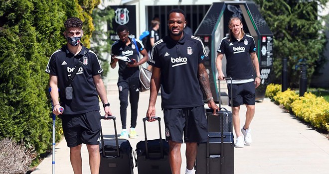 Kara Kartal İzmir'de!..