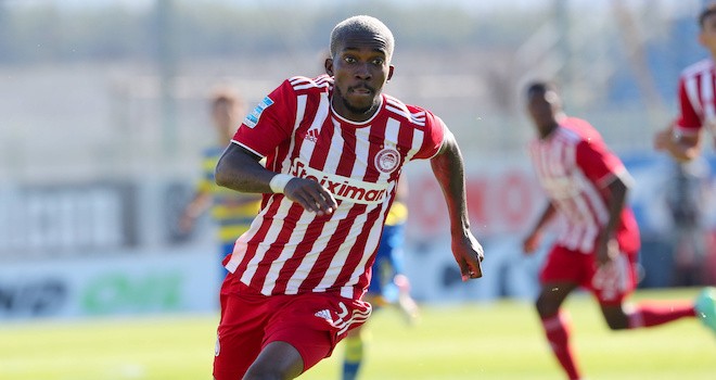 Larin'in yerine Onyekuru