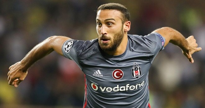 Cenk Tosun feda dedi