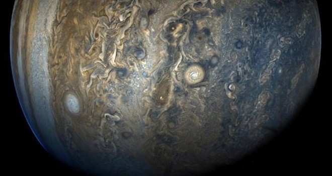 Gök bilimciler Jüpiter'in etrafında yeni uydular buldu