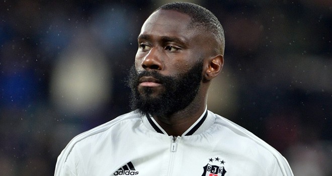 Arthur Masuaku forma giyebilecek mi?