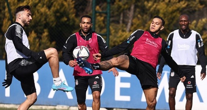 Hazırlıklar Sürüyor