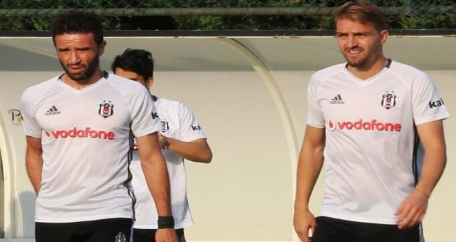 Sergen oyuncularla konuştu