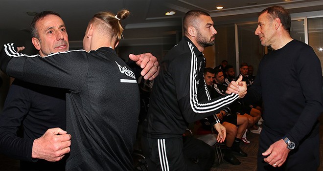 Avcı ile yollar ayrıldı, vedalar edildi