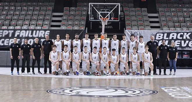 Potanın genç Kartalları galip geldi