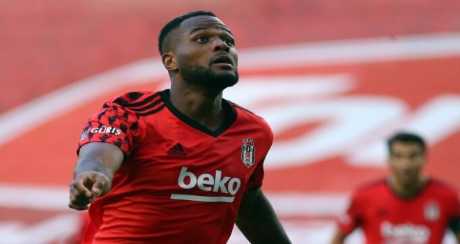 Cyle Larin soruları yanıtladı