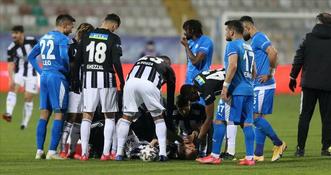 Cenk Tosun sezonu kapattı