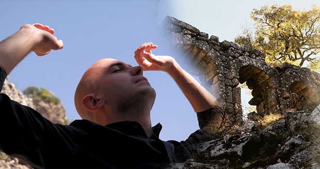 Emir Aksoy'un yeni teklisi Toz, Nilipek. ile bir düet!