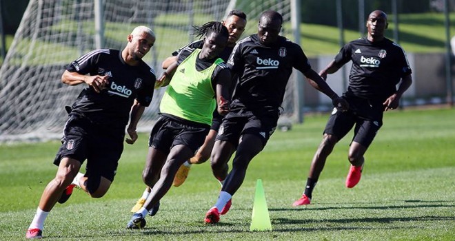 Kondisyon ve taktik çalışıldı