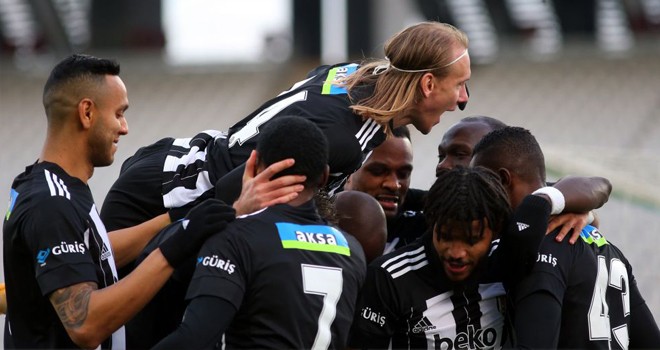 Kara Kartal'da ilk yarıya damga vurdular!