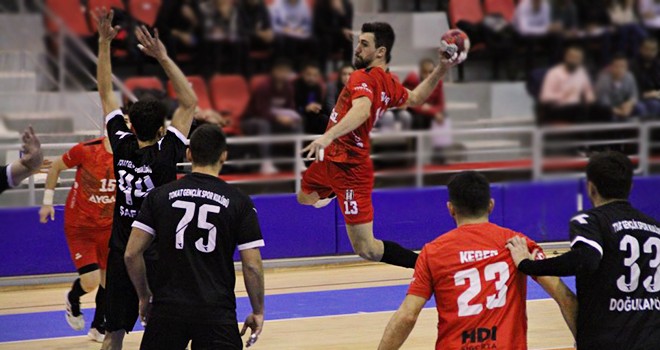Beşiktaş Hentbol Takımı, Süper Lig'in ilk yarısını namağlup lider tamamladı!