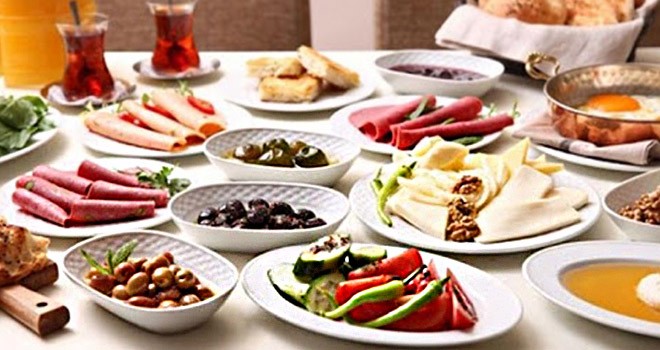 Bu besinler sahurda tok tutuyor