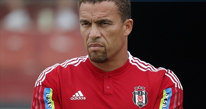 Valerien Ismael'e eleştiriler arttı