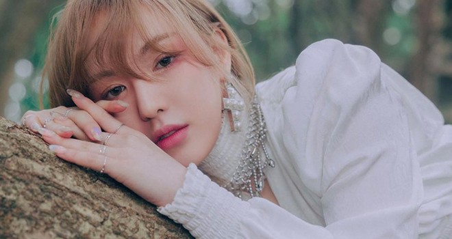 Red Velvet'ten Wendy, Like Water ile parlak bir solo çıkış yaptı