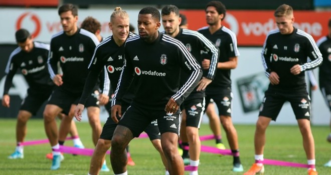 Kartal taktik çalışıyor