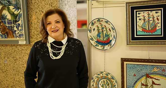 Seramik sanatına tutkuyla bağlanmış bir sanatçı