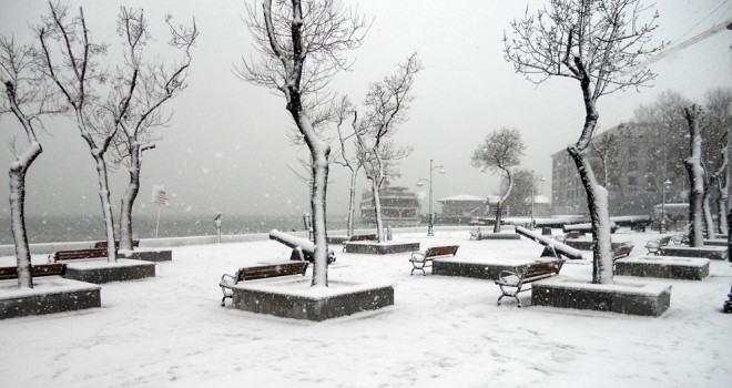 AKOM'dan İstanbul'a kar uyarısı!