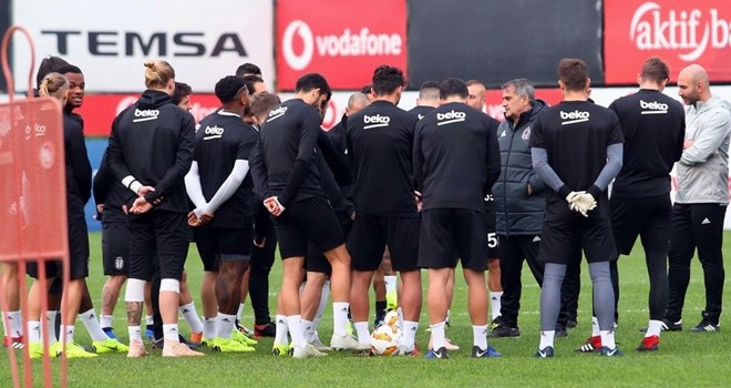 Kara Kartal, Genk maçına hazırlanıyor