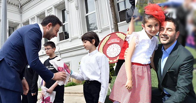 Genç Başkan, 23 Nisan'ı çocuklarla birlikte kutladı