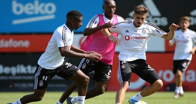 UEFA'ya hazırlanan Beşiktaş'ta şok sakatlık