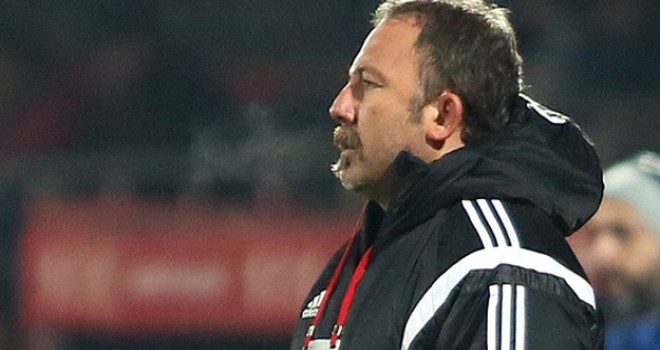 Sergen Yalçın açıklamalarda bulundu