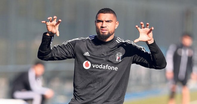 Boateng Beşiktaş'ta forma giyecek