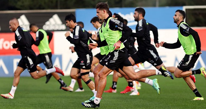 Beşiktaş'ta hazırlıklar sürüyor