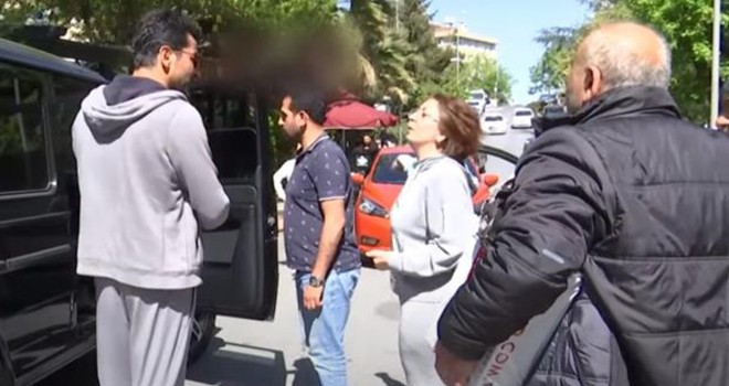 Kenan İmirzalıoğlu'nun şoförü aracı yolun ortasına bırakınca tepki topladı
