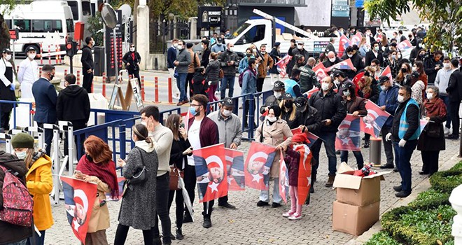Atatürk ölümünün 82. yıl dönümünde Beşiktaş'ta anıldı