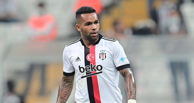 Alex Teixeira sezon sonunda transfer edilebilir