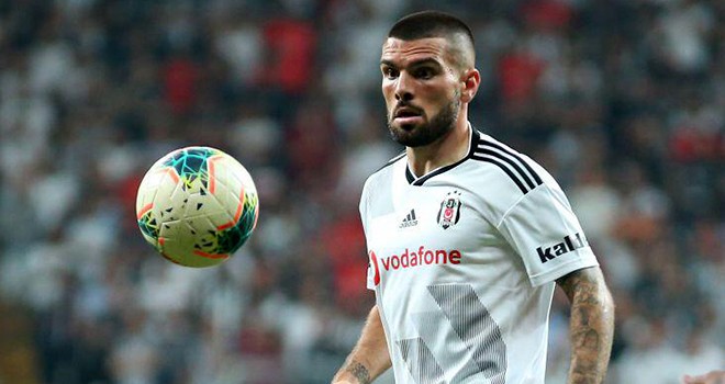 Rebocho'nun sözleşmesinde bağlayıcı madde