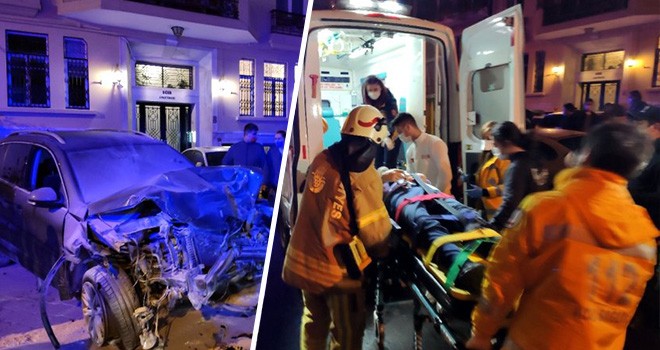 Yol kenarındaki araçları biçerek kaldırıma çıktı