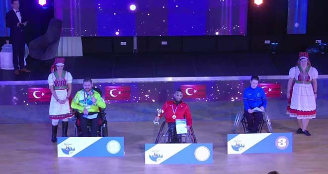 Engelsiz Sanat Topluluğu'na Para Dans Avrupa Şampiyonası’nda 6 madalya