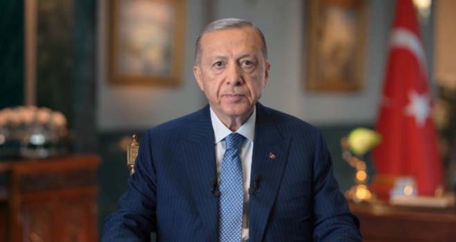 Cumhurbaşkanı Erdoğan: Barış, huzur, refah ve esenlik dolu bir yıl diliyorum