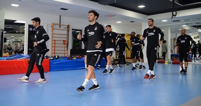 Siyah-beyazlıların hazırlıkları sürüyor