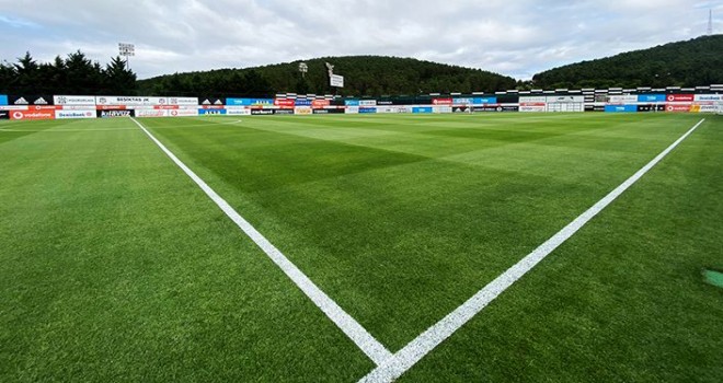 Çim yenileme çalışmaları sona erdi