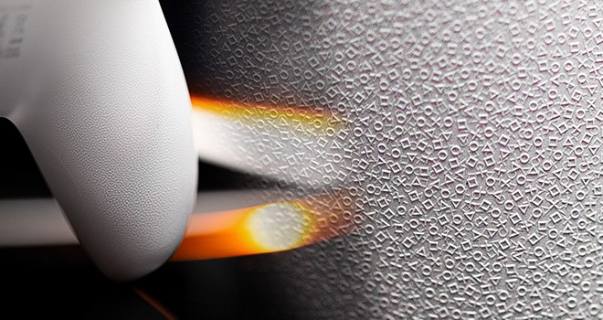 Her PS5 kontrolcüsü DualSense'de 40 bin küçük PlayStation sembolü